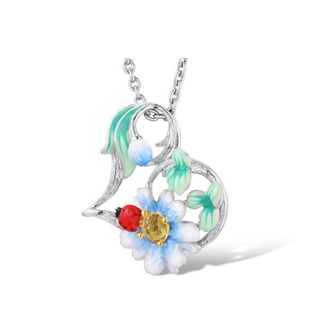 Felicia Daisy Necklace