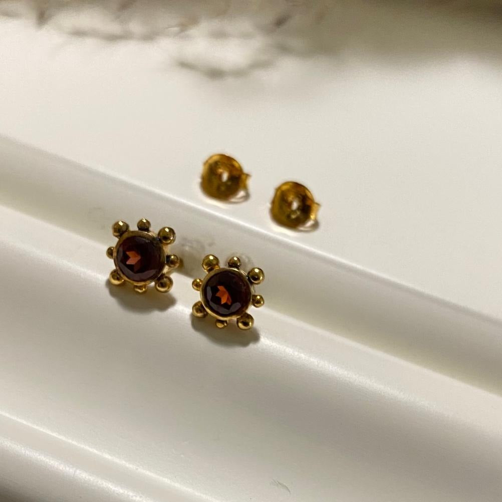Garnet Margarita Studs
