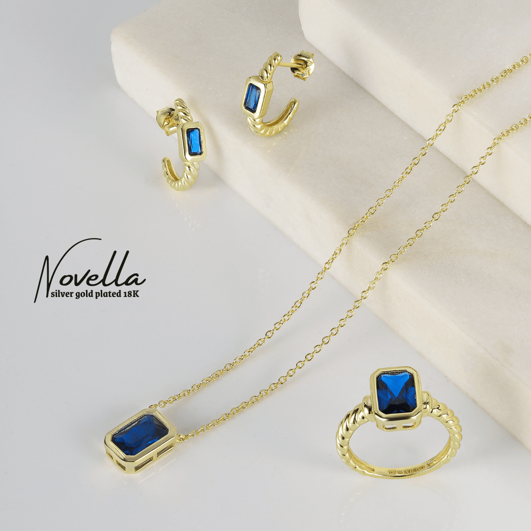 Novella Blue Necklace